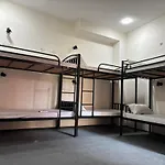 6 Bed- Dormitory Room By Terracotta Trails